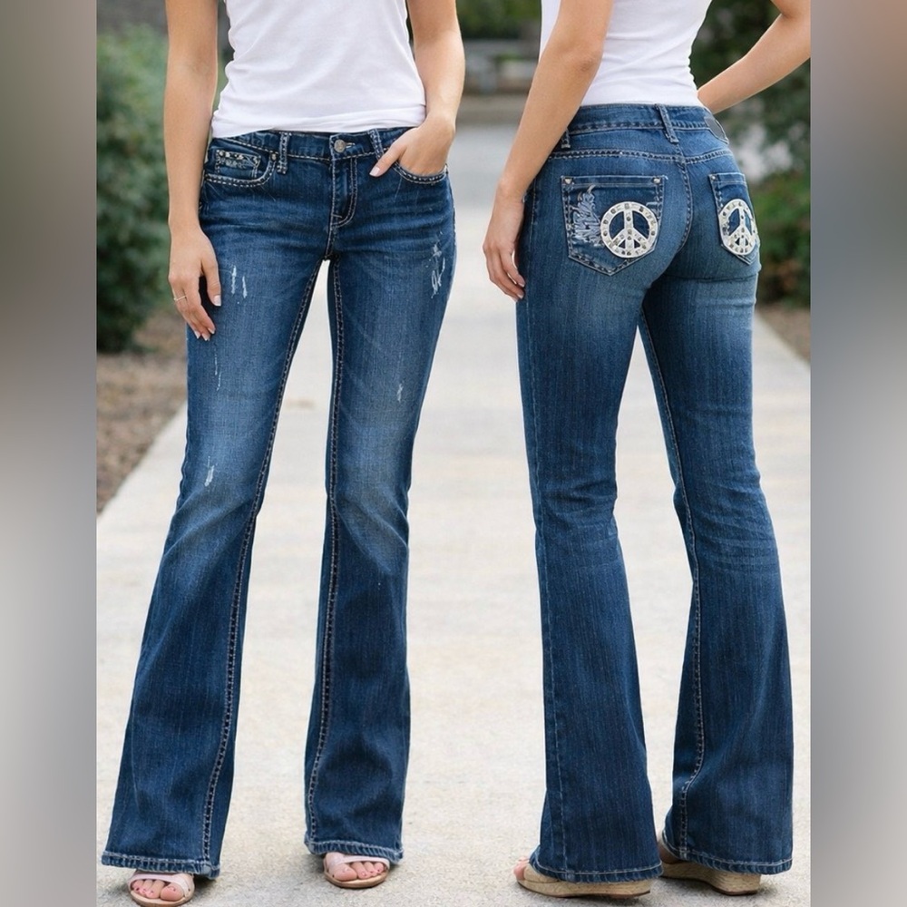 PETROL Jeans Low Rise Boot Cut Distress Peace Sign Angel Wing Embellish 6/33.5L